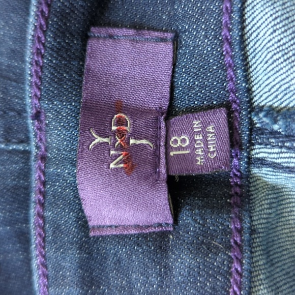 NYDJ Marilyn Straight Plus Size Jeans 18 - Picture 10 of 16